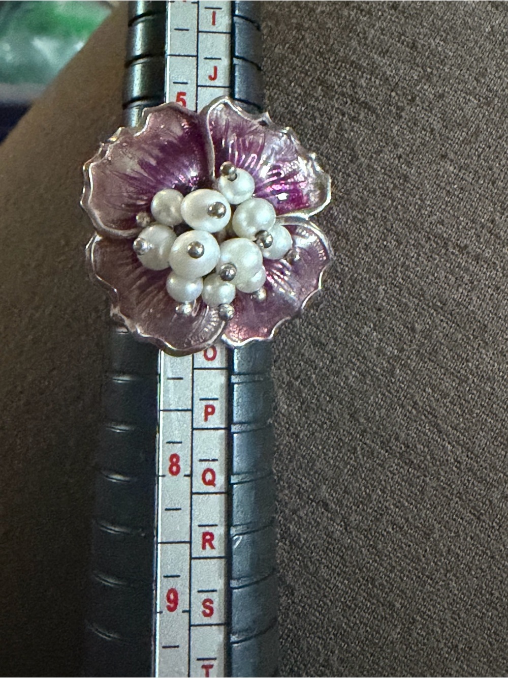 STERLING SILVER FLORAL DESIGN RING SIZE 6 Purple Enamel Flower #348